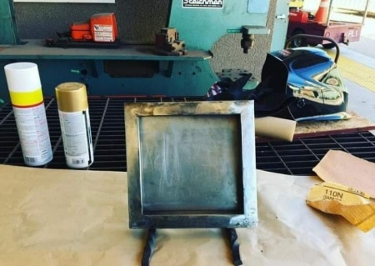 A frame for a photo that Farias welded as part of a class project. Photo courtesy of Farias.
