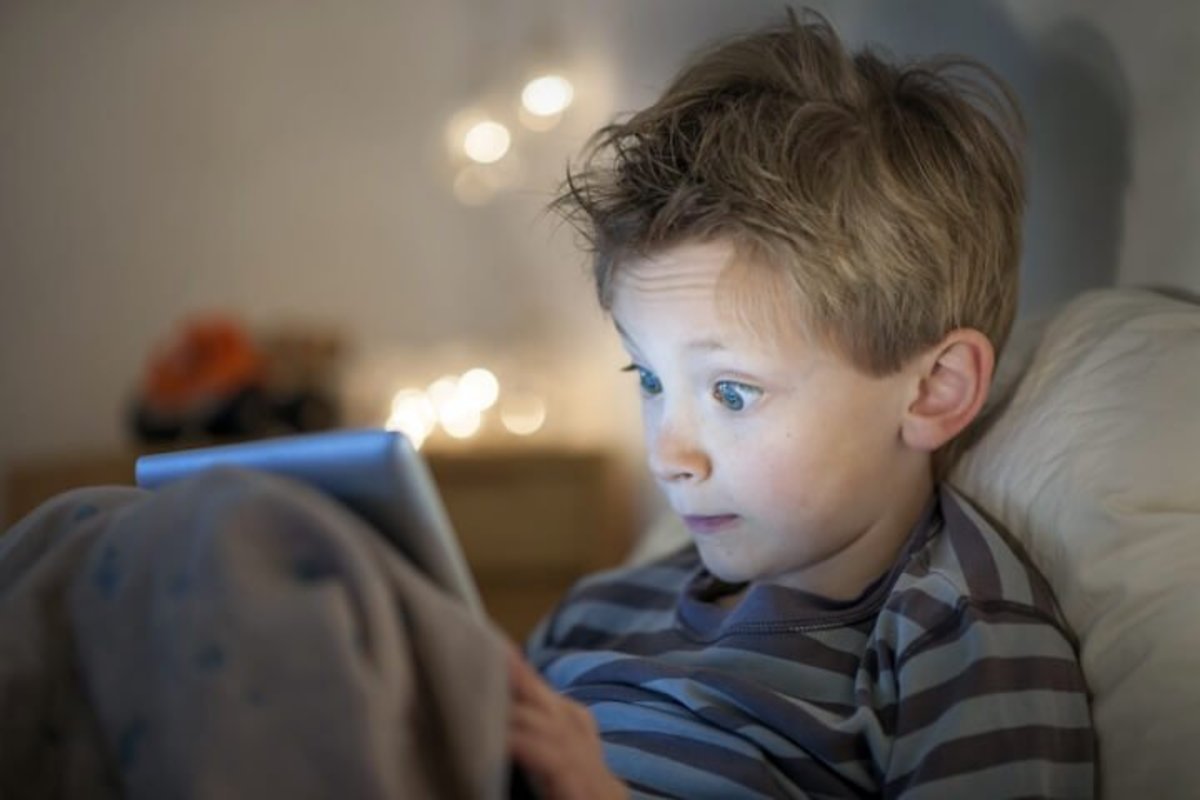 Fake Computer Screen For Toddlers Why Does California Want My Kids Glued to Their Computers? - LA Progressive