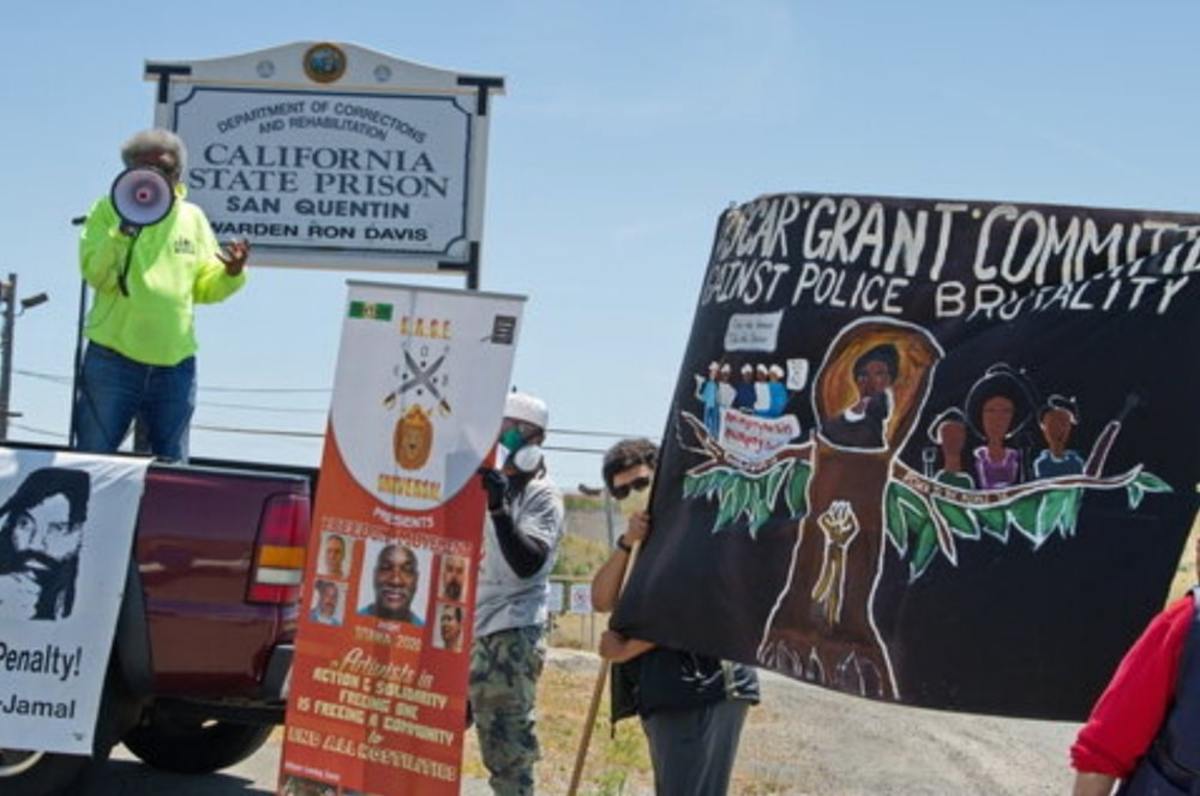 Inmates' families and activists protest outside of California's San Quentin state prison. Photo courtesy of the San Francisco Bay Area Independent Media Center.