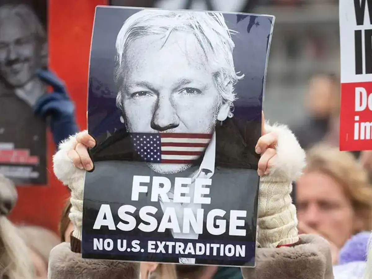 Will NY Times Johnny Come Lately Assange Defense Help? - Vimarsana News