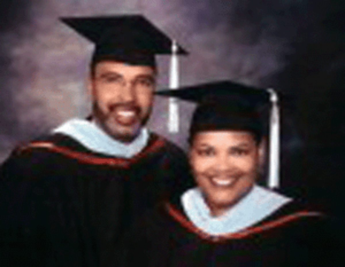 Bobby and Linda Jones robert-and-linda_thumb.gif