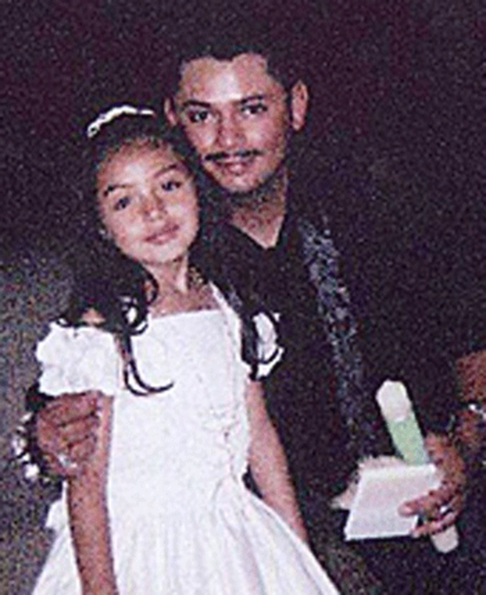 flores Raul and Brisenia Flores
