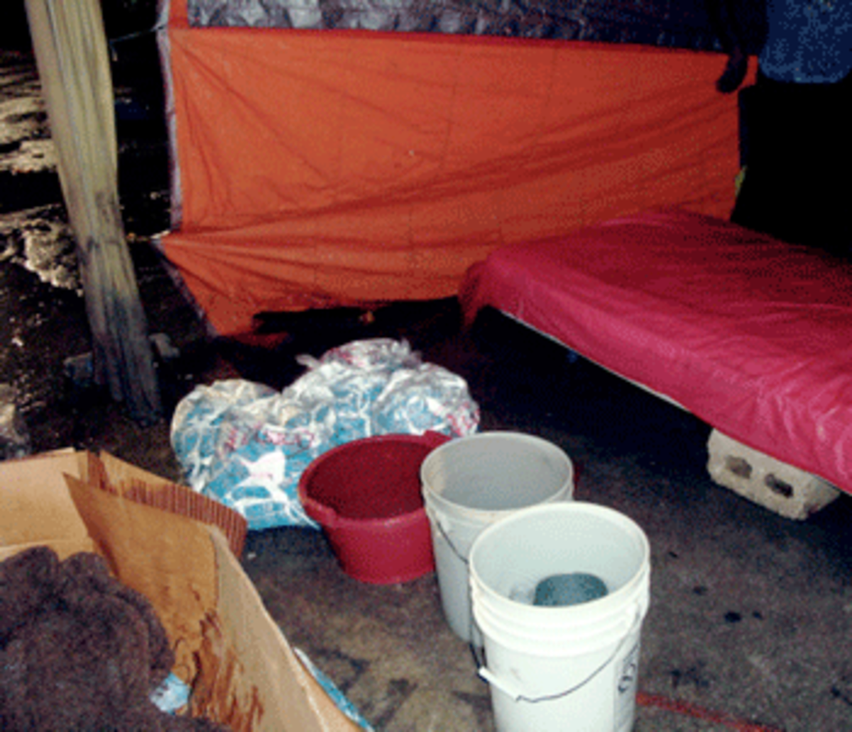 2010-07-13-fearfloodedtent
