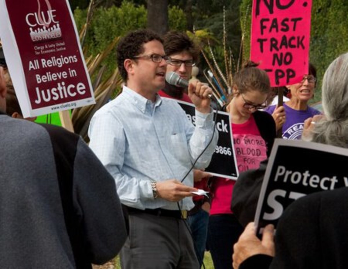 Hillary TPP Beverly Hills