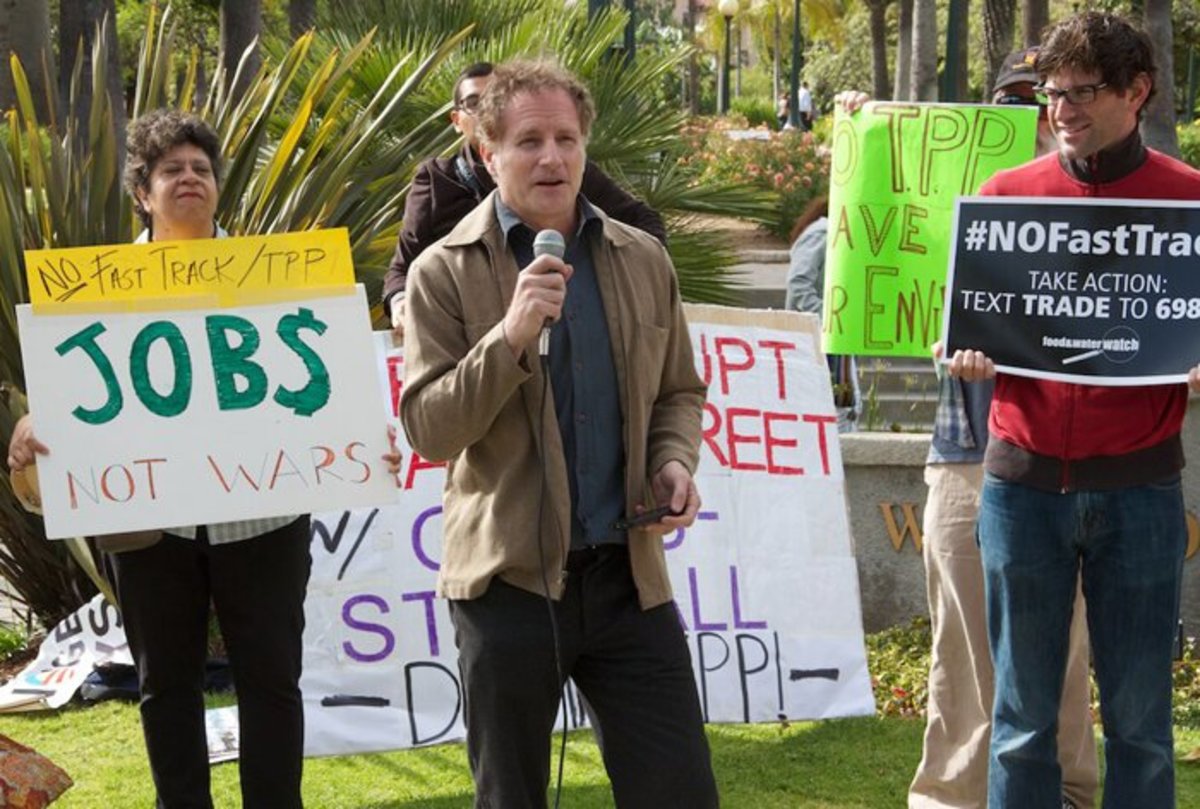 Hillary TPP Beverly Hills