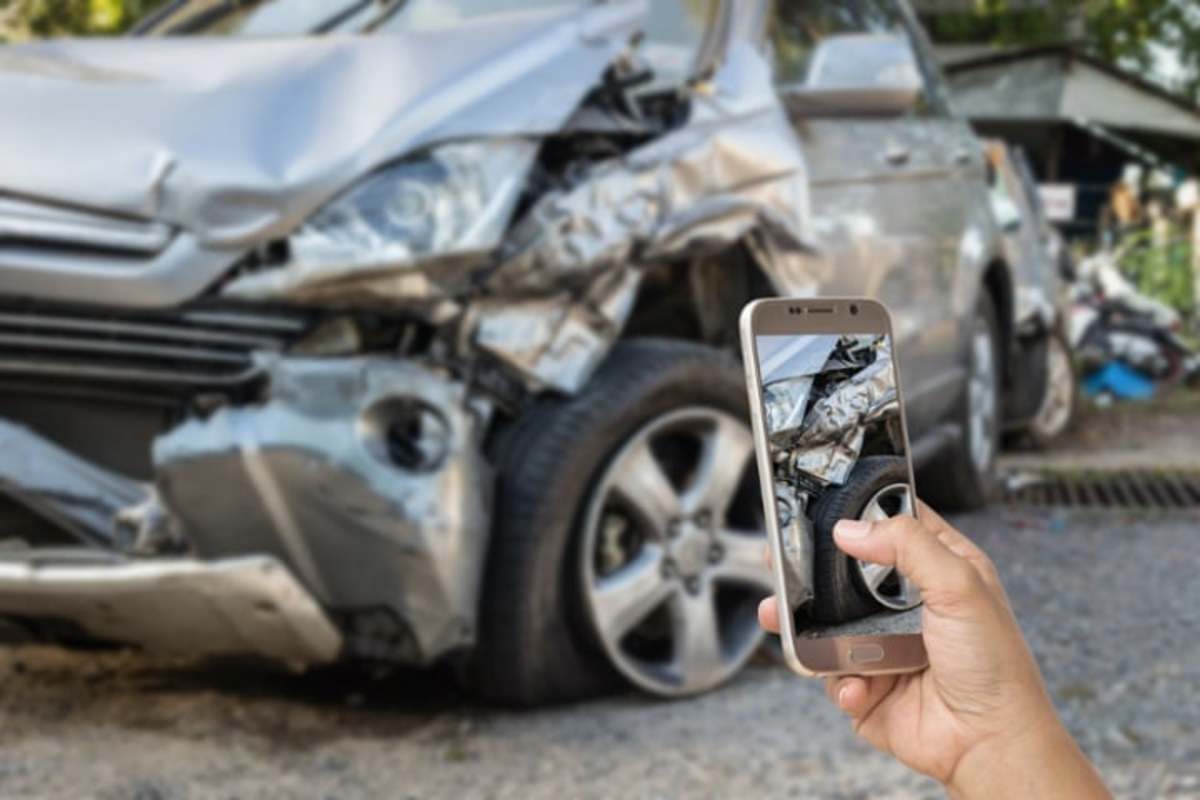 What Should I Do After a Car Accident? 12 Things to Know LA Progressive